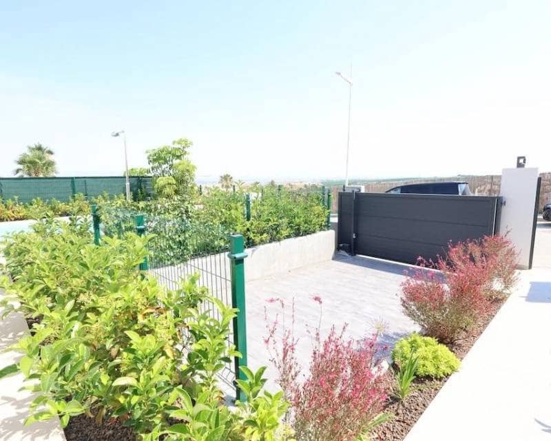3 slaapkamer Villa te koop in Algorfa met zwembad garage - € 510.000 (Ref: 9997652)