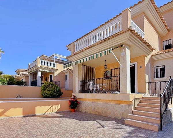 4 soveværelse Villa til salg i Los Balcones - Los Altos, Orihuela - € 379.000 (Ref: 9997653)
