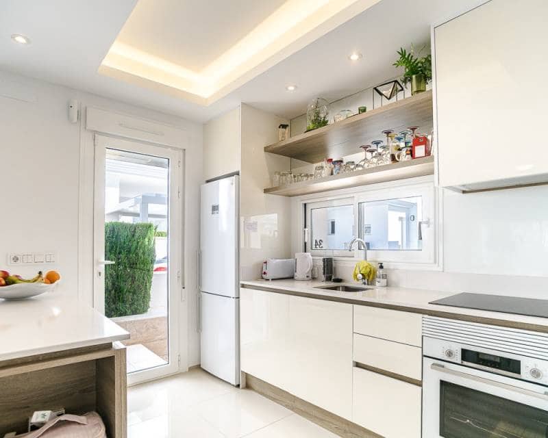 2 soverom Villa til salgs i Ciudad Quesada med svømmebasseng - € 390 000 (Ref: 9997654)