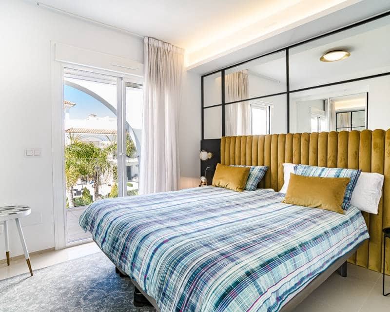 2 soverom Villa til salgs i Ciudad Quesada med svømmebasseng - € 390 000 (Ref: 9997654)
