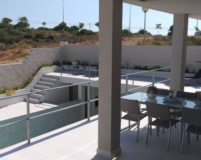 4 soverom Villa til salgs i Gran Alacant med svømmebasseng - € 579 000 (Ref: 9997900)