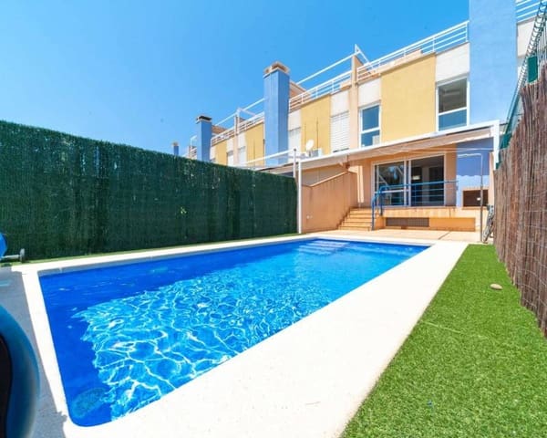 3 soveværelse Byhus til salg i Campoamor, Orihuela med swimmingpool garage - € 450.000 (Ref: 9997902)