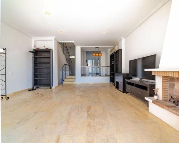 3 soveværelse Byhus til salg i Campoamor, Orihuela med swimmingpool garage - € 450.000 (Ref: 9997902)