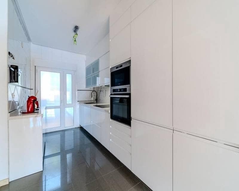 3 soveværelse Byhus til salg i Campoamor med swimmingpool garage - € 450.000 (Ref: 9997902)