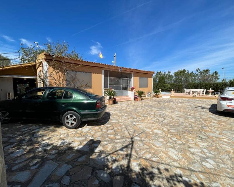 3 quarto Moradia para venda em Guardamar del Segura com piscina - 460 000 € (Ref: 9997903)