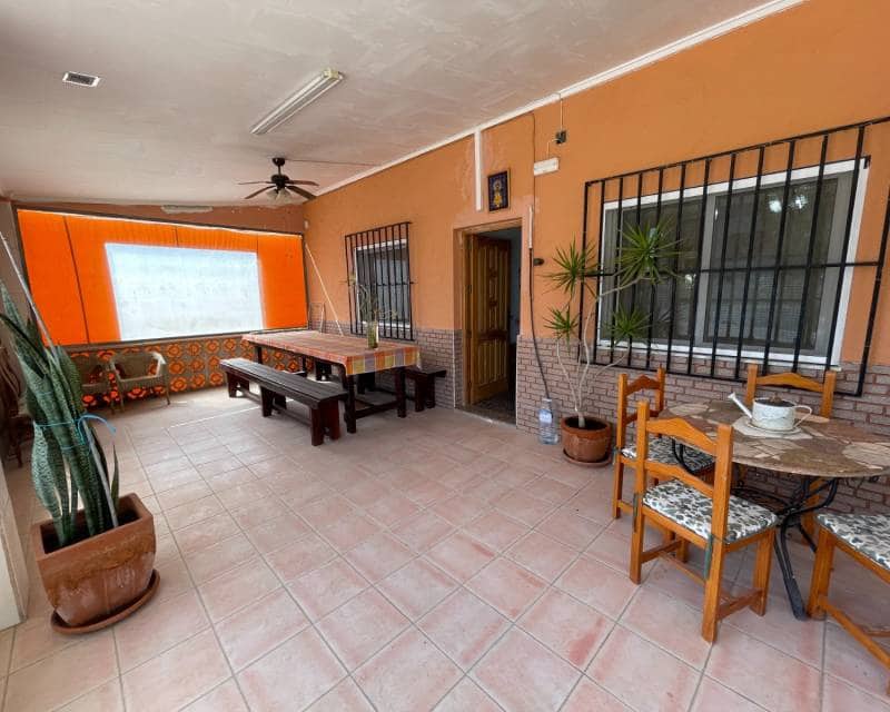 3 quarto Moradia para venda em Guardamar del Segura com piscina - 460 000 € (Ref: 9997903)