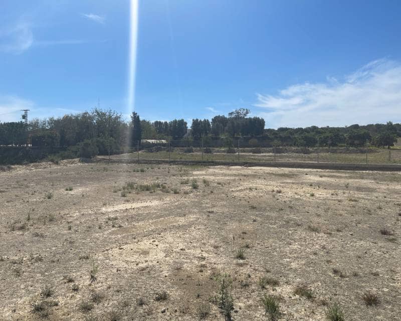3 quarto Moradia para venda em Guardamar del Segura com piscina - 460 000 € (Ref: 9997903)