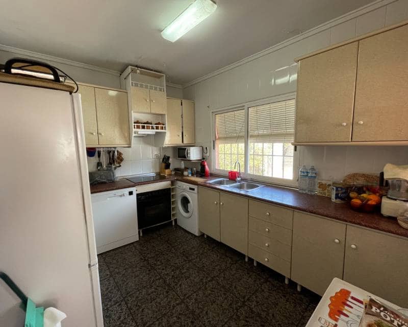 3 quarto Moradia para venda em Guardamar del Segura com piscina - 460 000 € (Ref: 9997903)