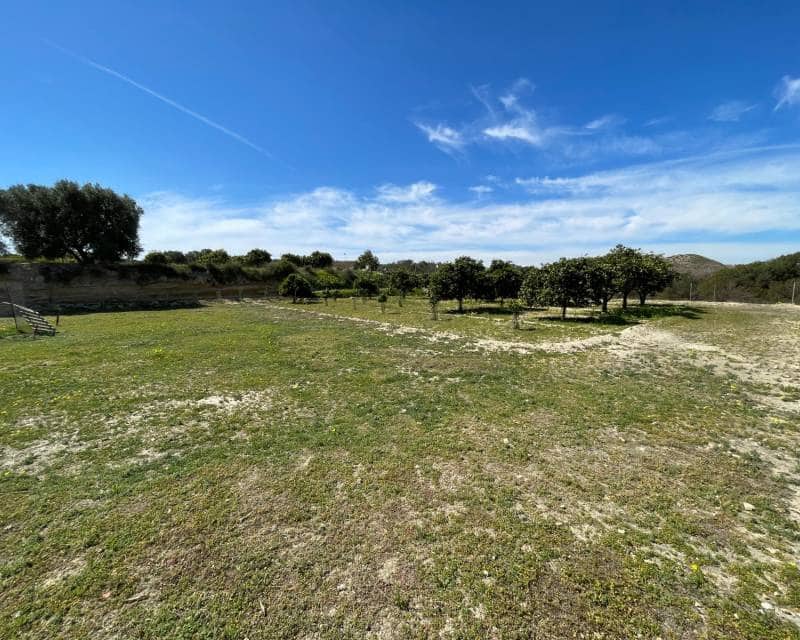 3 quarto Moradia para venda em Guardamar del Segura com piscina - 460 000 € (Ref: 9997903)