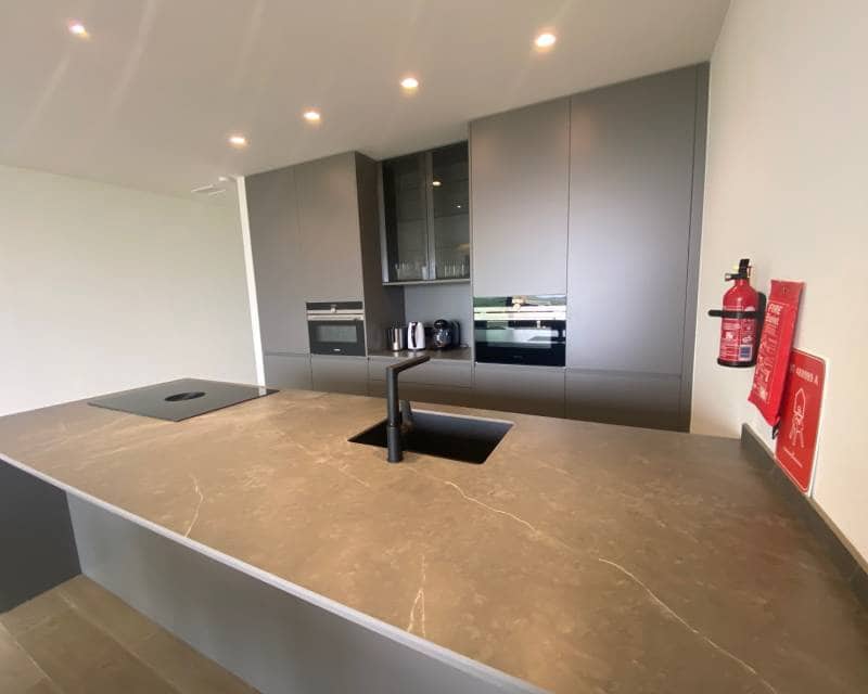 2 soverom Leilighet til salgs i Las Colinas Golf med svømmebasseng - € 475 000 (Ref: 9997904)