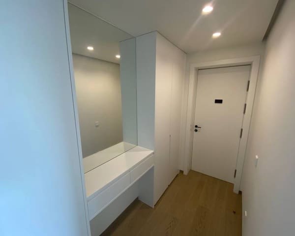 Apartamento de 2 habitaciones en Las Colinas Golf, Orihuela en venta con piscina - 475.000 € (Ref: 9997904)