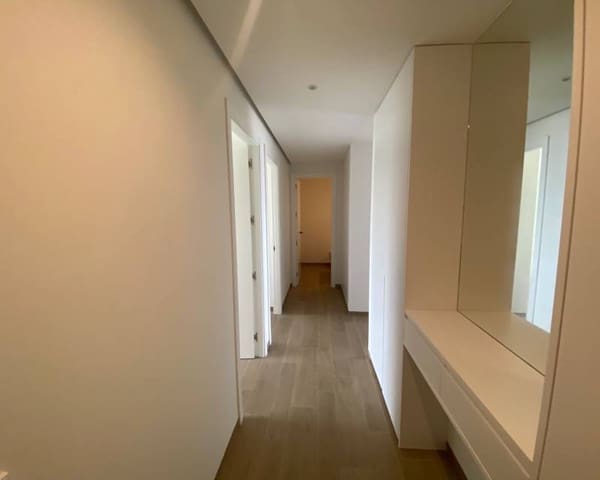 Apartamento de 2 habitaciones en Las Colinas Golf, Orihuela en venta con piscina - 475.000 € (Ref: 9997904)