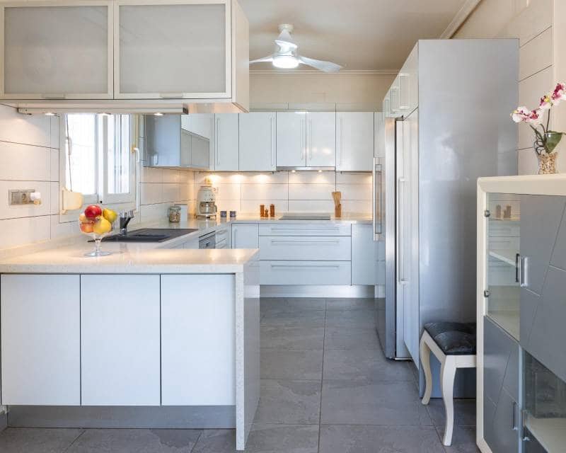3 camera da letto Villa in vendita in Playa Flamenca con piscina garage - 560.000 € (Rif: 9999068)