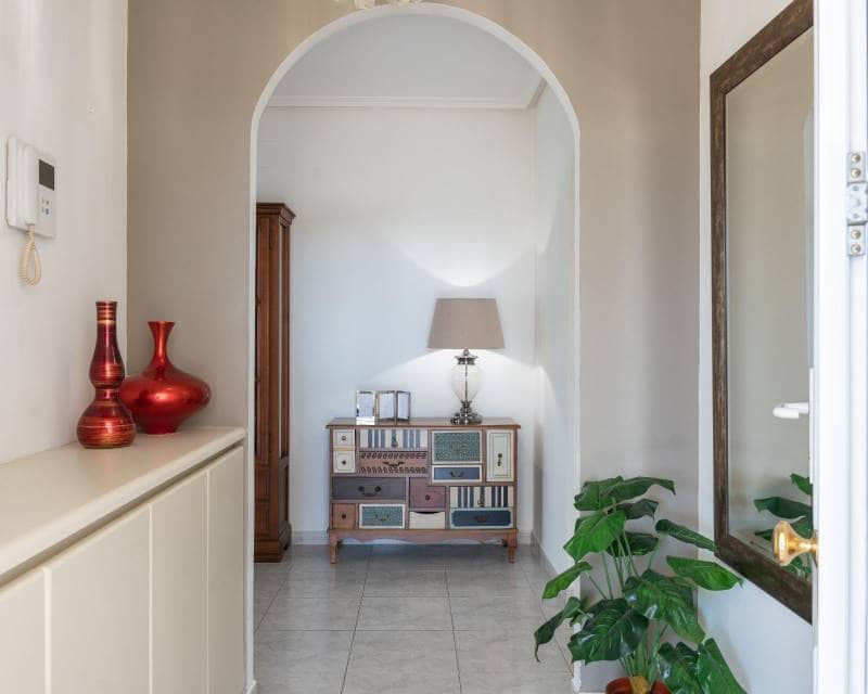 3 camera da letto Villa in vendita in Playa Flamenca con piscina garage - 560.000 € (Rif: 9999068)