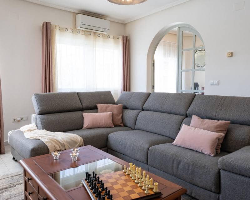 3 camera da letto Villa in vendita in Playa Flamenca con piscina garage - 560.000 € (Rif: 9999068)