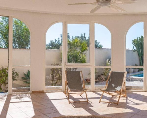 3 slaapkamer Villa te koop in Playa Flamenca, Orihuela met zwembad garage - € 560.000 (Ref: 9999068)