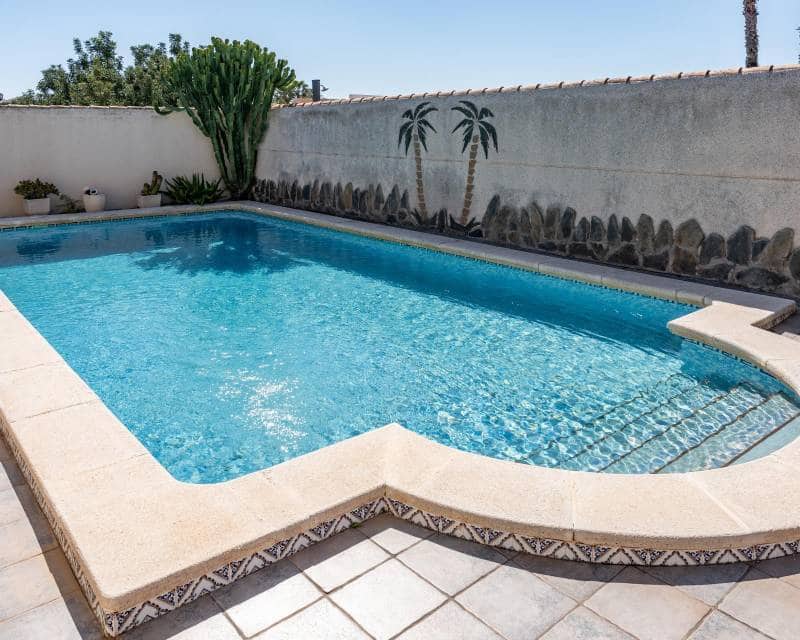 3 camera da letto Villa in vendita in Playa Flamenca con piscina garage - 560.000 € (Rif: 9999068)