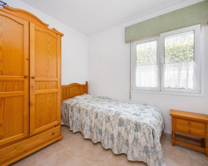 2 soverom Villa til salgs i La Florida med svømmebasseng - € 305 000 (Ref: 9999069)