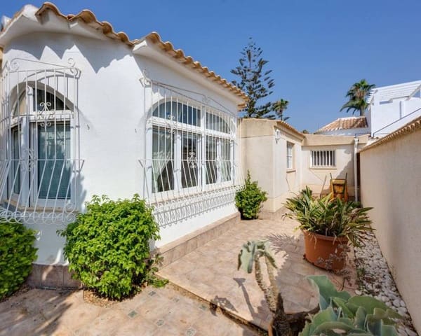 Chalet de 2 habitaciones en La Florida, Orihuela en venta con piscina - 305.000 € (Ref: 9999069)