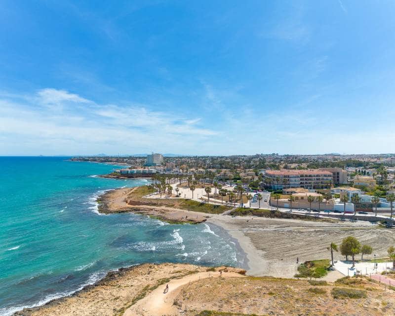 2 soverom Villa til salgs i La Florida med svømmebasseng - € 305 000 (Ref: 9999069)