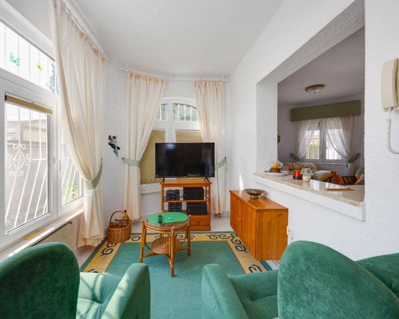 2 soverom Villa til salgs i La Florida med svømmebasseng - € 305 000 (Ref: 9999069)