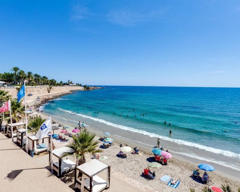 2 soverom Villa til salgs i La Florida med svømmebasseng - € 305 000 (Ref: 9999069)