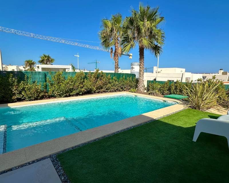 3 slaapkamer Villa te koop in Algorfa met zwembad garage - € 780.000 (Ref: 9999070)