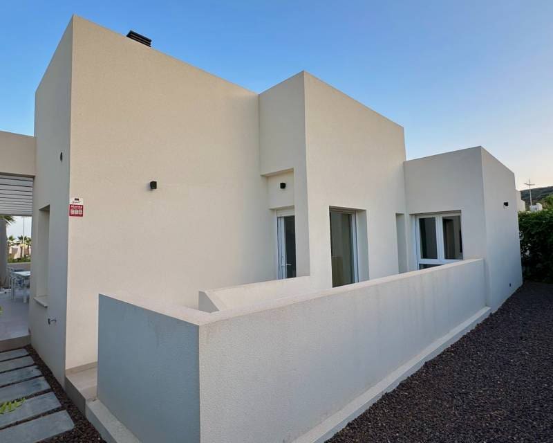 3 slaapkamer Villa te koop in Algorfa met zwembad garage - € 780.000 (Ref: 9999070)
