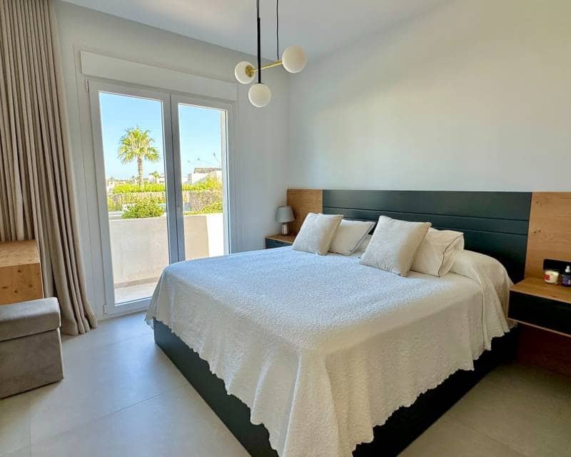 3 slaapkamer Villa te koop in Algorfa met zwembad garage - € 780.000 (Ref: 9999070)