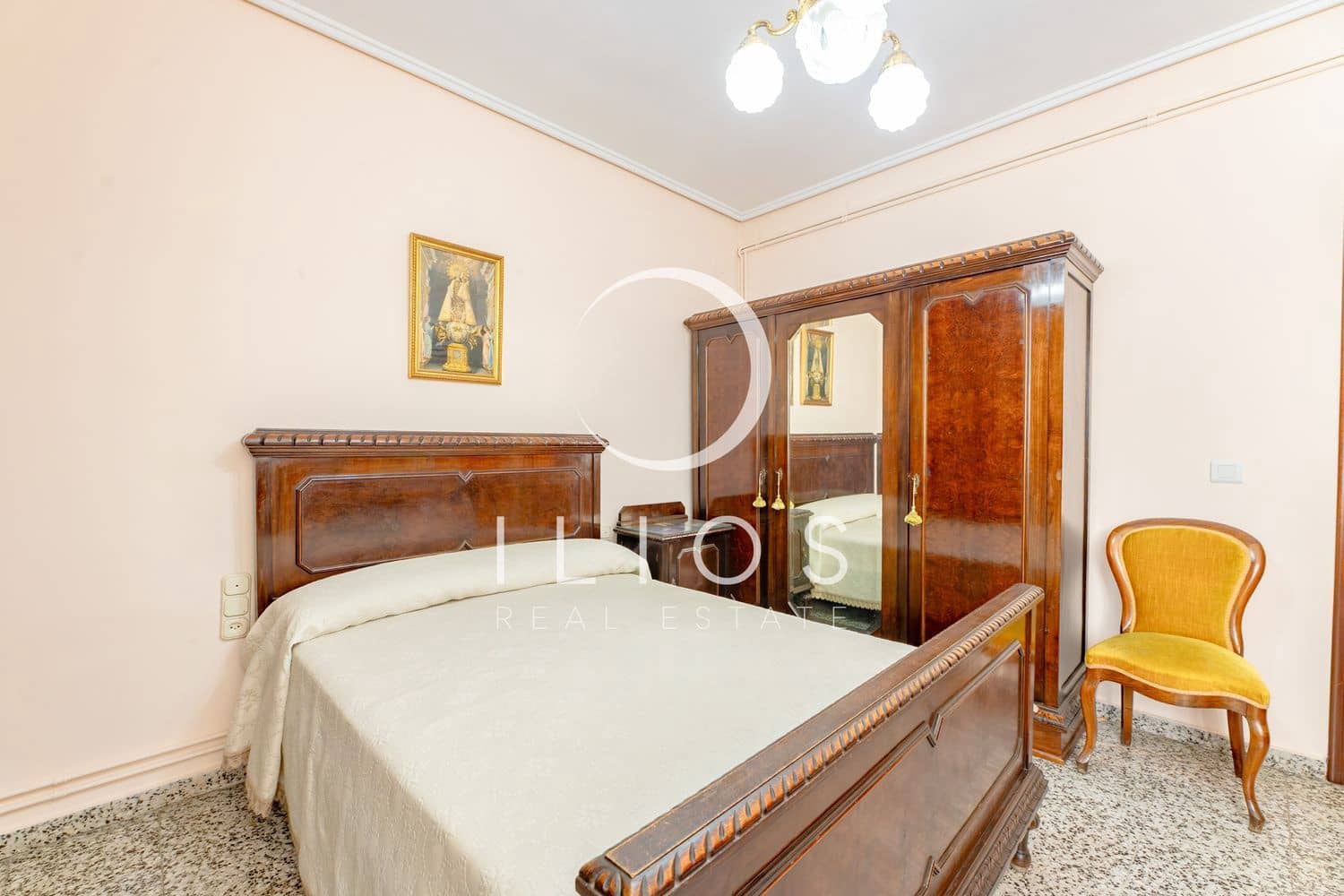 4 Zimmer Apartment zu verkaufen in Valencia Stadt mit Garage - 340.000 € (Ref: 10003619)