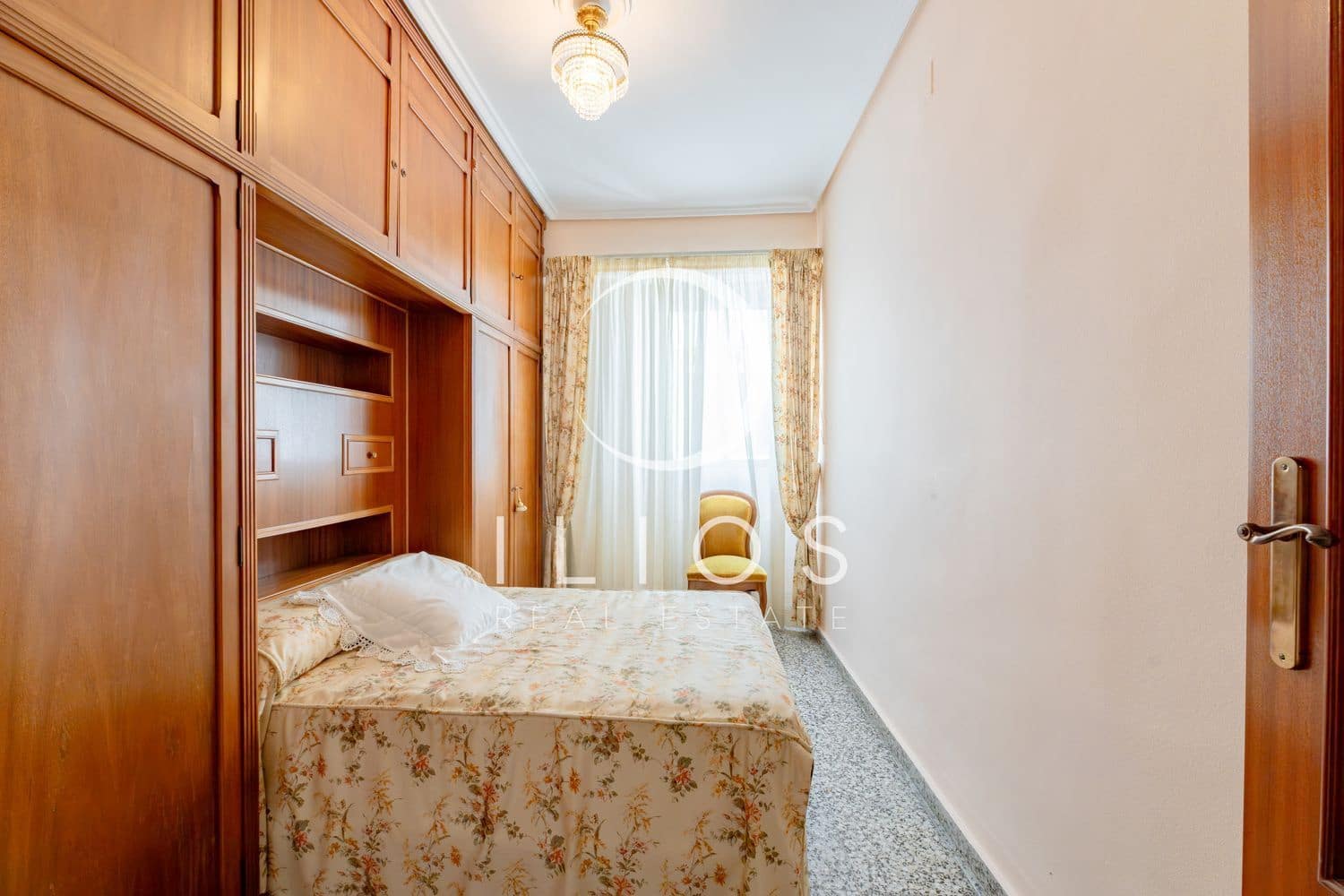 4 Zimmer Apartment zu verkaufen in Valencia Stadt mit Garage - 340.000 € (Ref: 10003619)