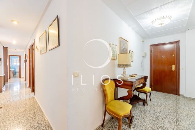 4 Zimmer Apartment zu verkaufen in Benicalap, València Stadt mit Garage - 340.000 € (Ref: 10003619)