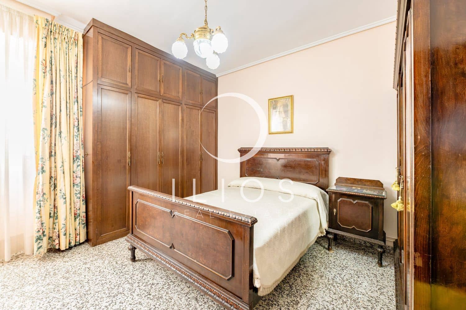 4 Zimmer Apartment zu verkaufen in Valencia Stadt mit Garage - 340.000 € (Ref: 10003619)