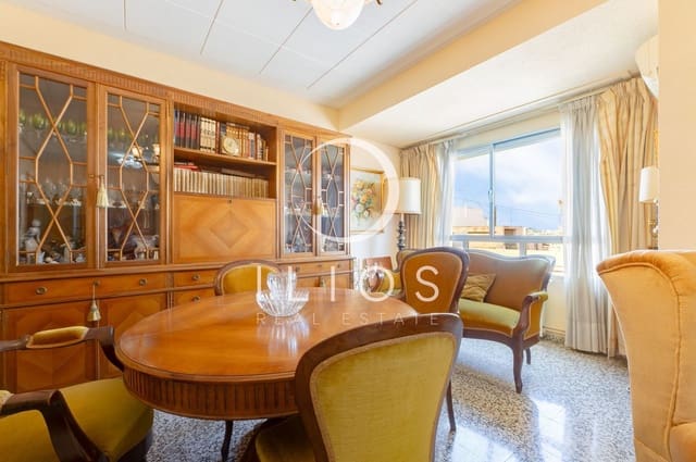 4 Zimmer Apartment zu verkaufen in Benicalap, València Stadt mit Garage - 340.000 € (Ref: 10003619)