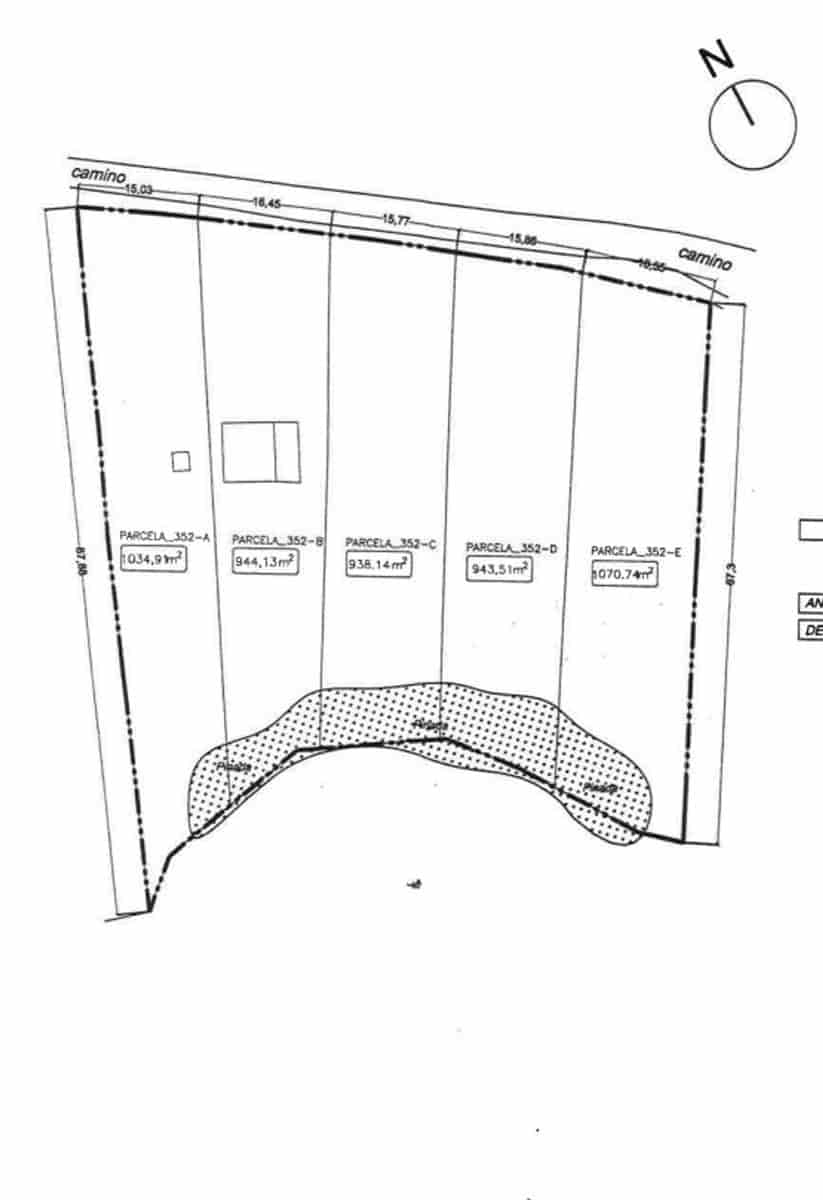 Grunde uden byggetilladelser til salg i Catadau - € 250.000 (Ref: 6487811)