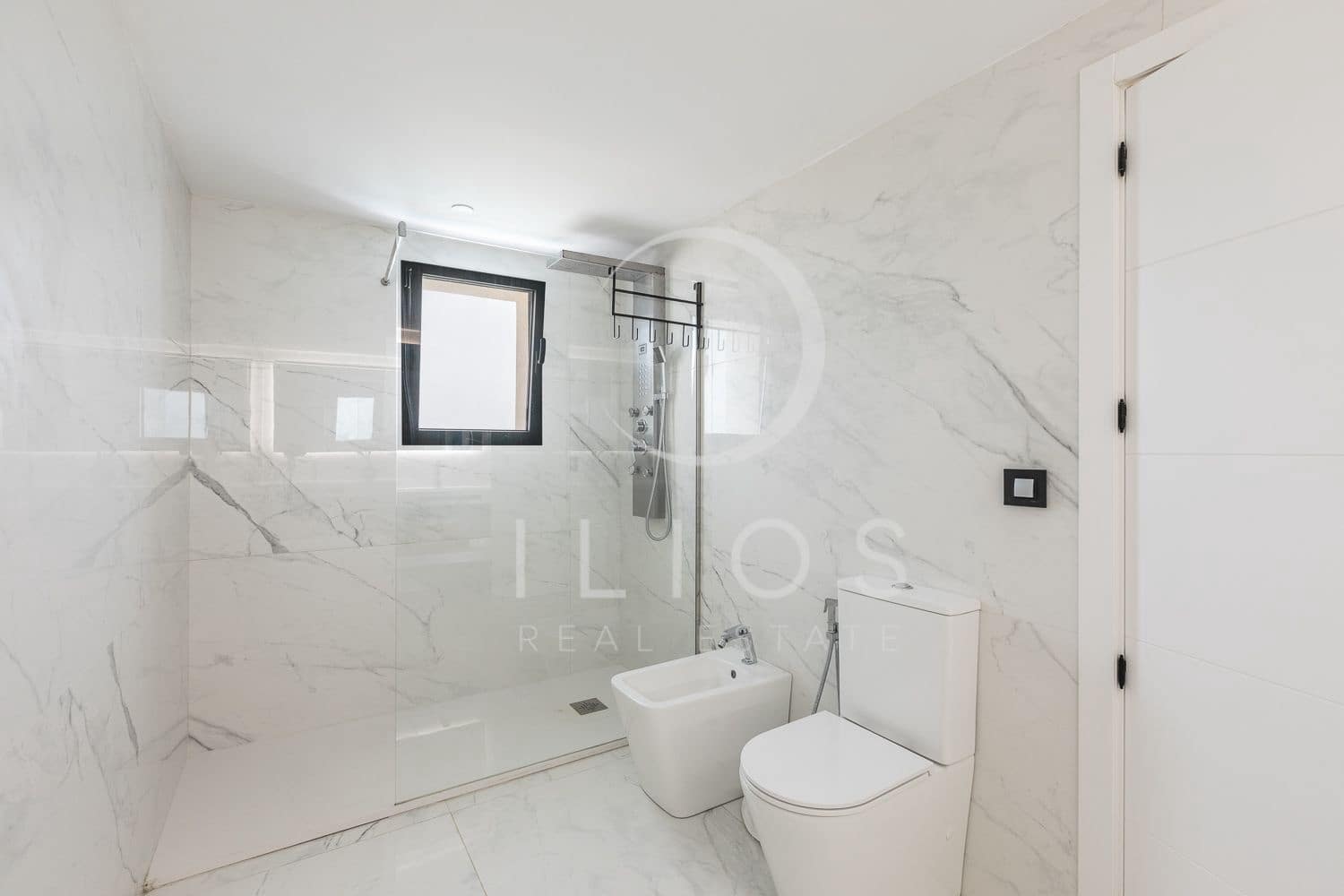 5 soveværelse Villa til salg i El Faro med swimmingpool - € 1.995.000 (Ref: 7685812)