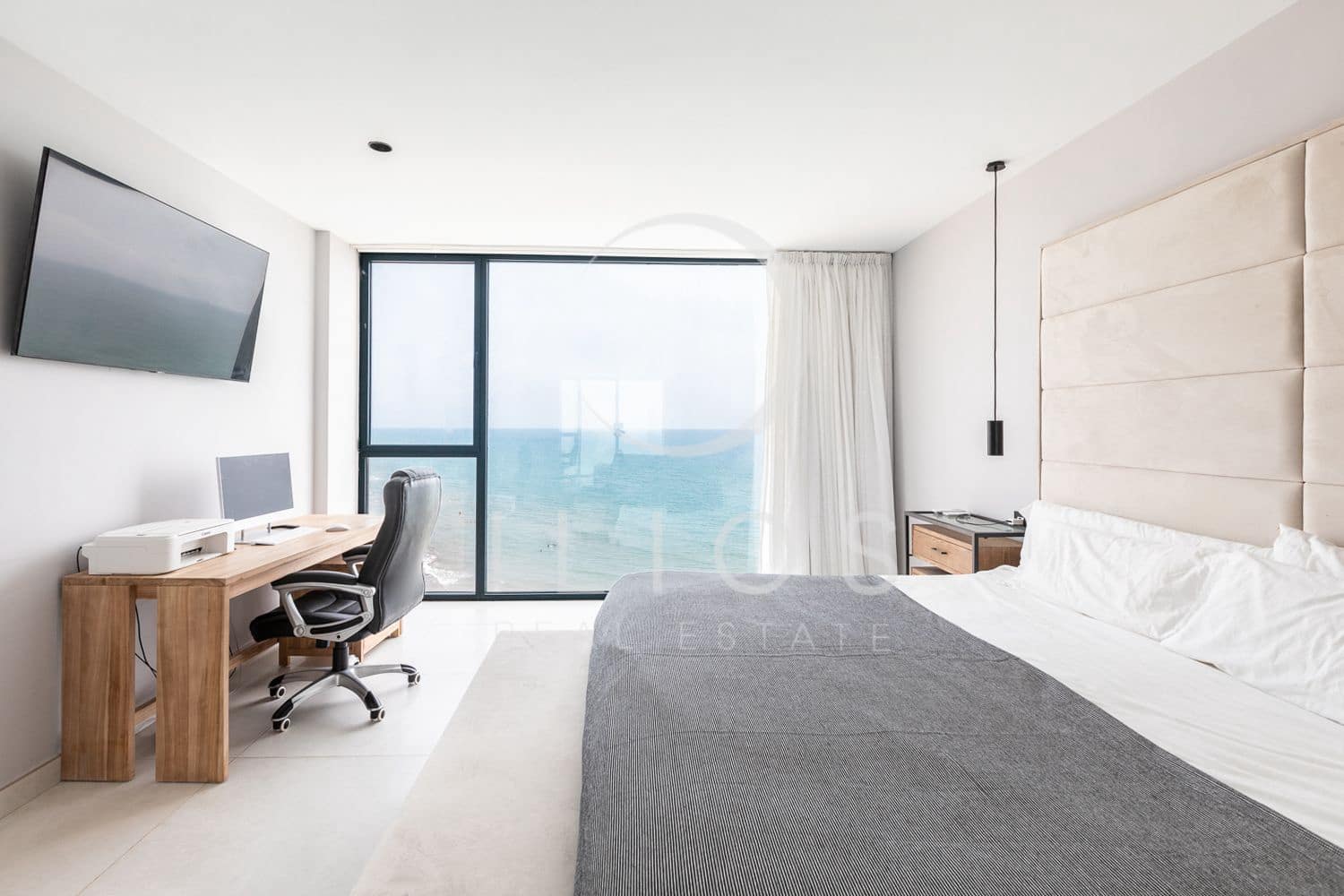 5 soveværelse Villa til salg i El Faro med swimmingpool - € 1.995.000 (Ref: 7685812)