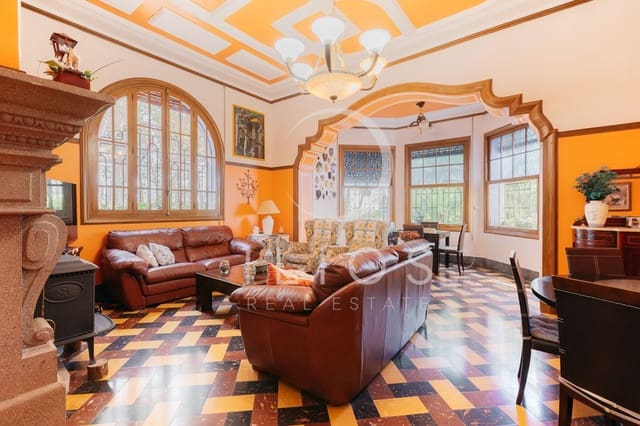 10 soverom Villa til salgs i Buñol med svømmebasseng - € 900 000 (Ref: 8327559)