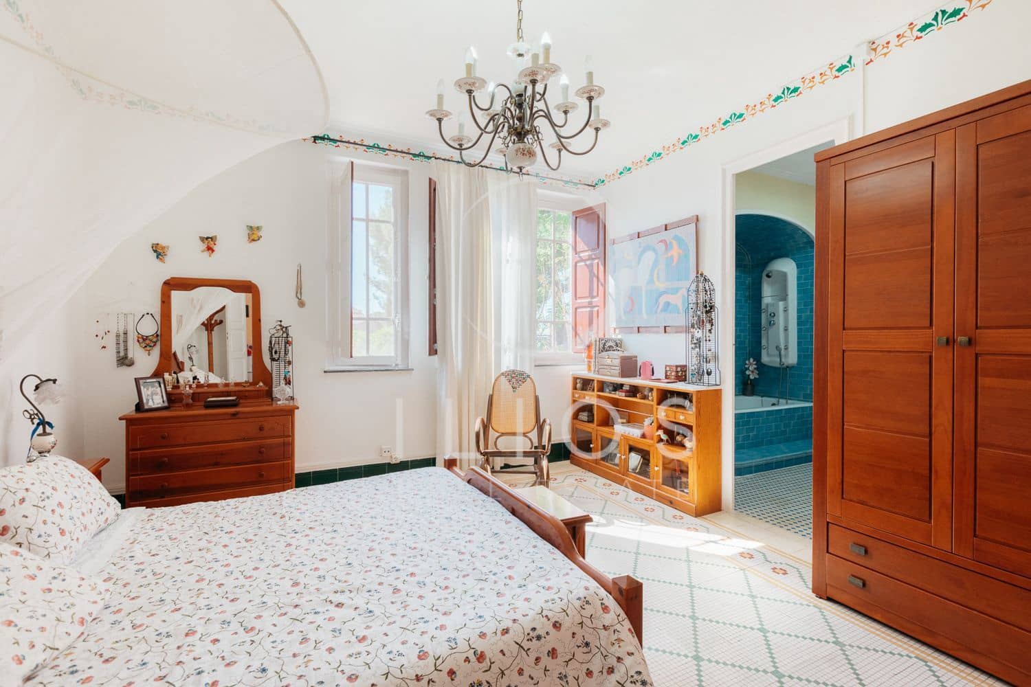 10 soverom Villa til salgs i Bunol med svømmebasseng garasje - € 900 000 (Ref: 8327559)