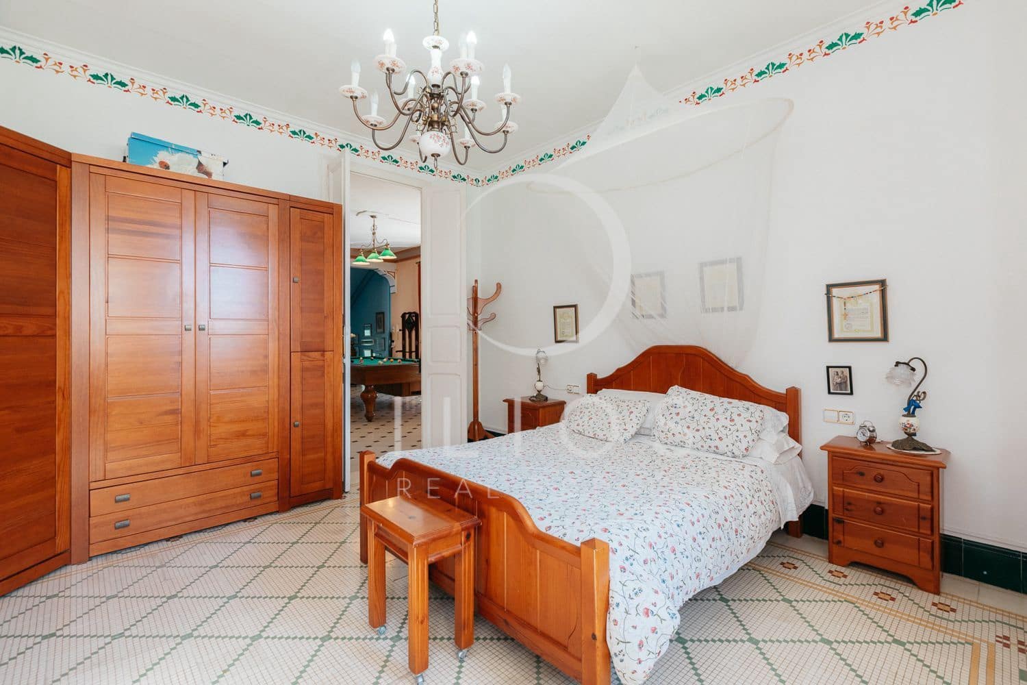 10 soverom Villa til salgs i Bunol med svømmebasseng garasje - € 900 000 (Ref: 8327559)
