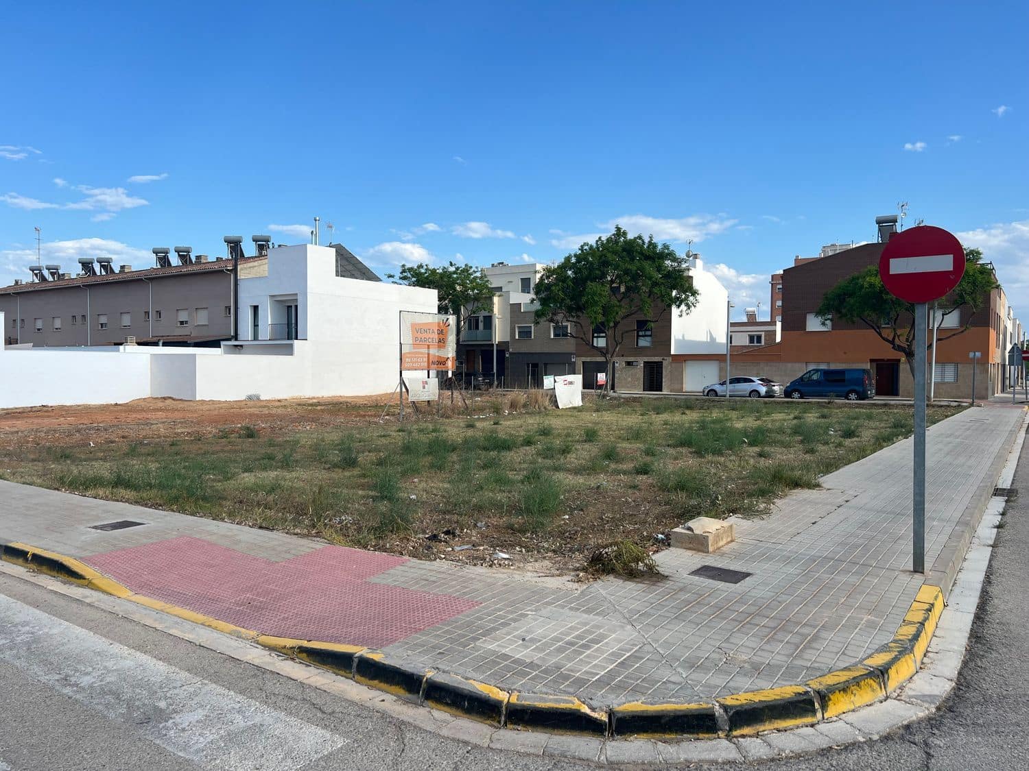 Grunde uden byggetilladelser til salg i Silla - € 750.000 (Ref: 8420332)