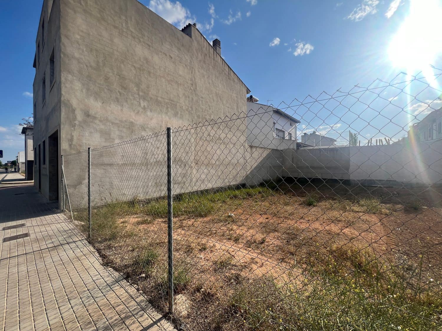 Grunde uden byggetilladelser til salg i Silla - € 750.000 (Ref: 8420332)