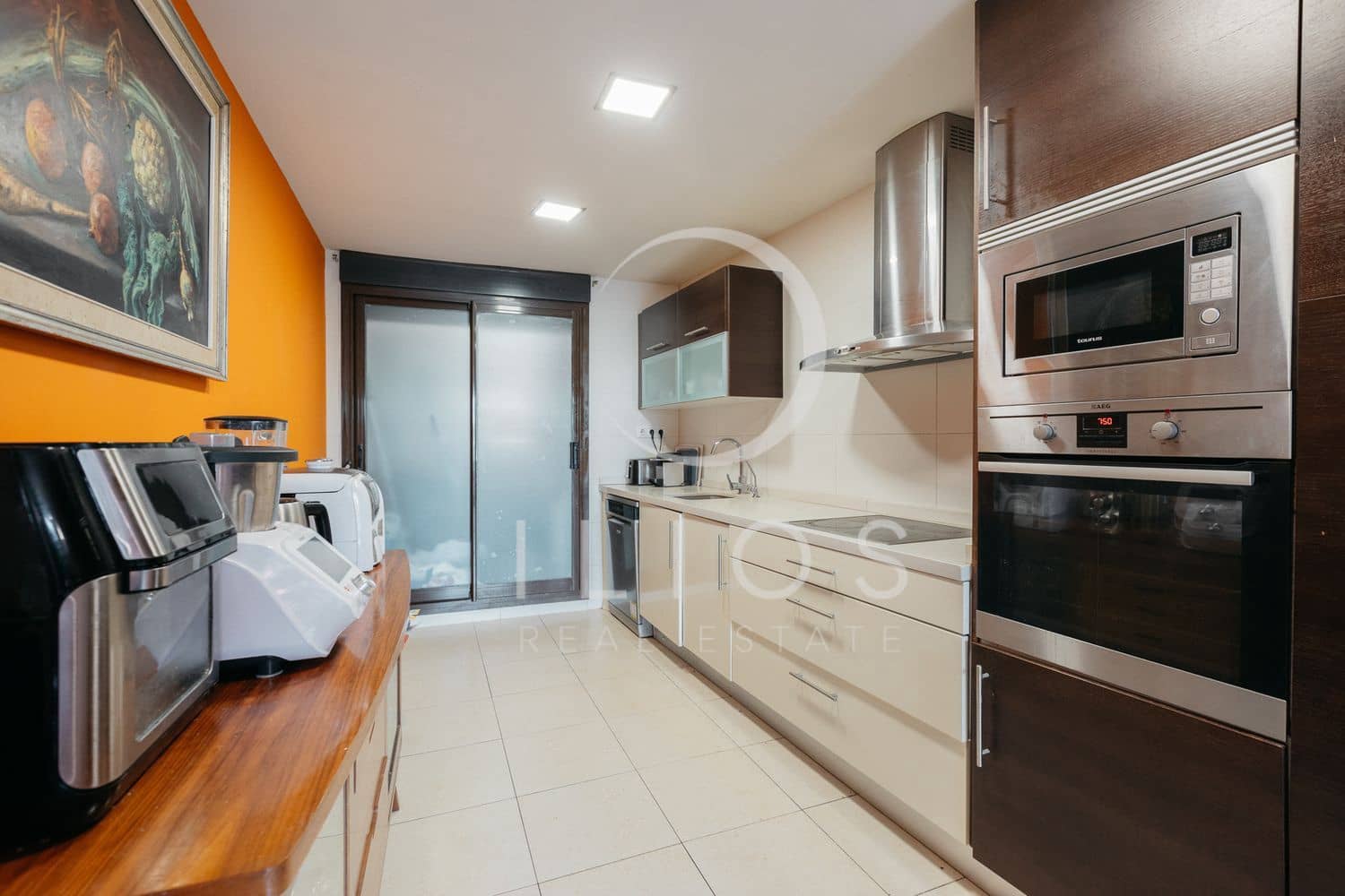 6 soverom Hus til salgs i Betera med svømmebasseng - € 630 000 (Ref: 8423409)