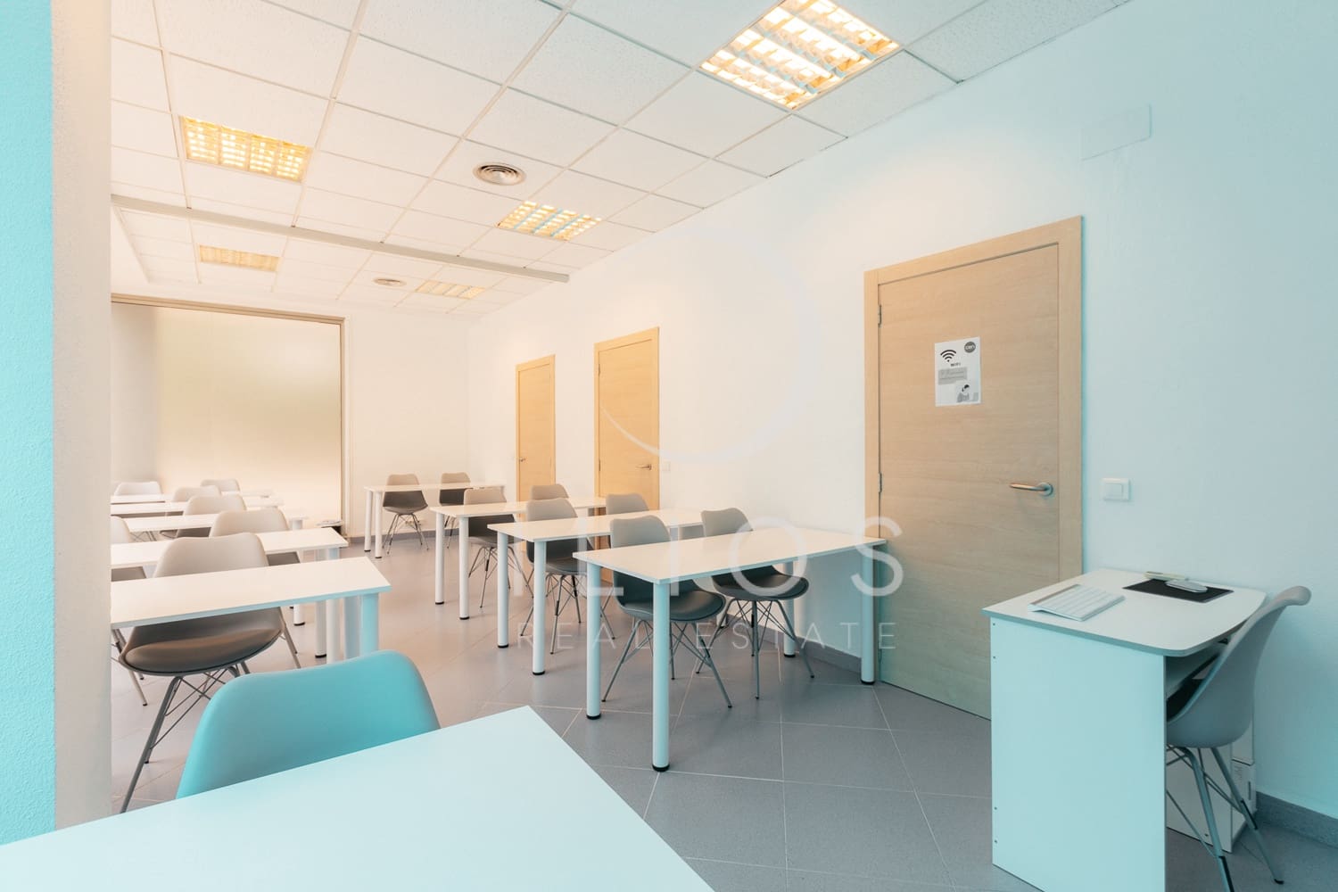 4 soveværelse Erhverv til salg i Valencia by - € 425.000 (Ref: 8548308)