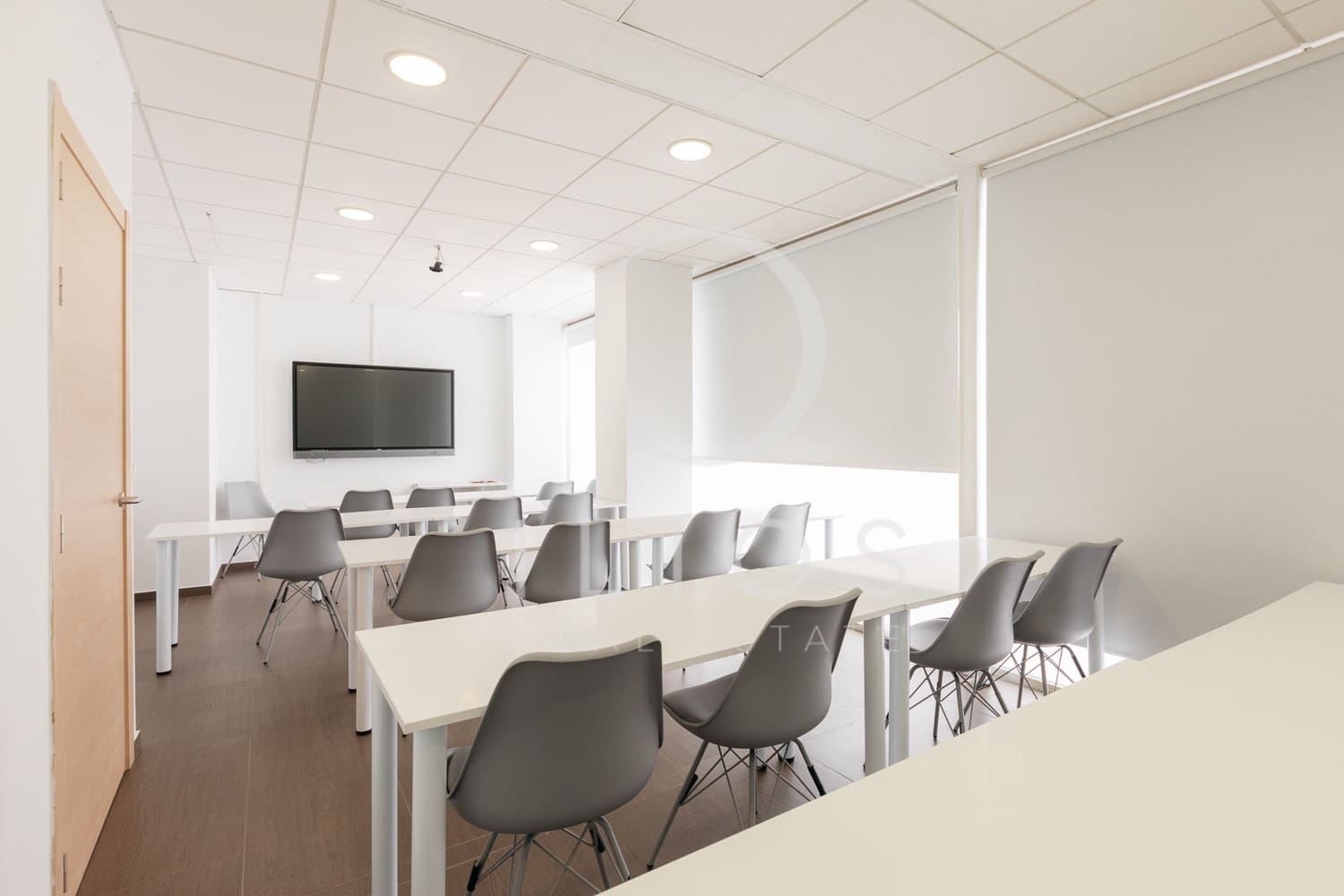 4 soveværelse Erhverv til salg i Valencia by - € 425.000 (Ref: 8548308)