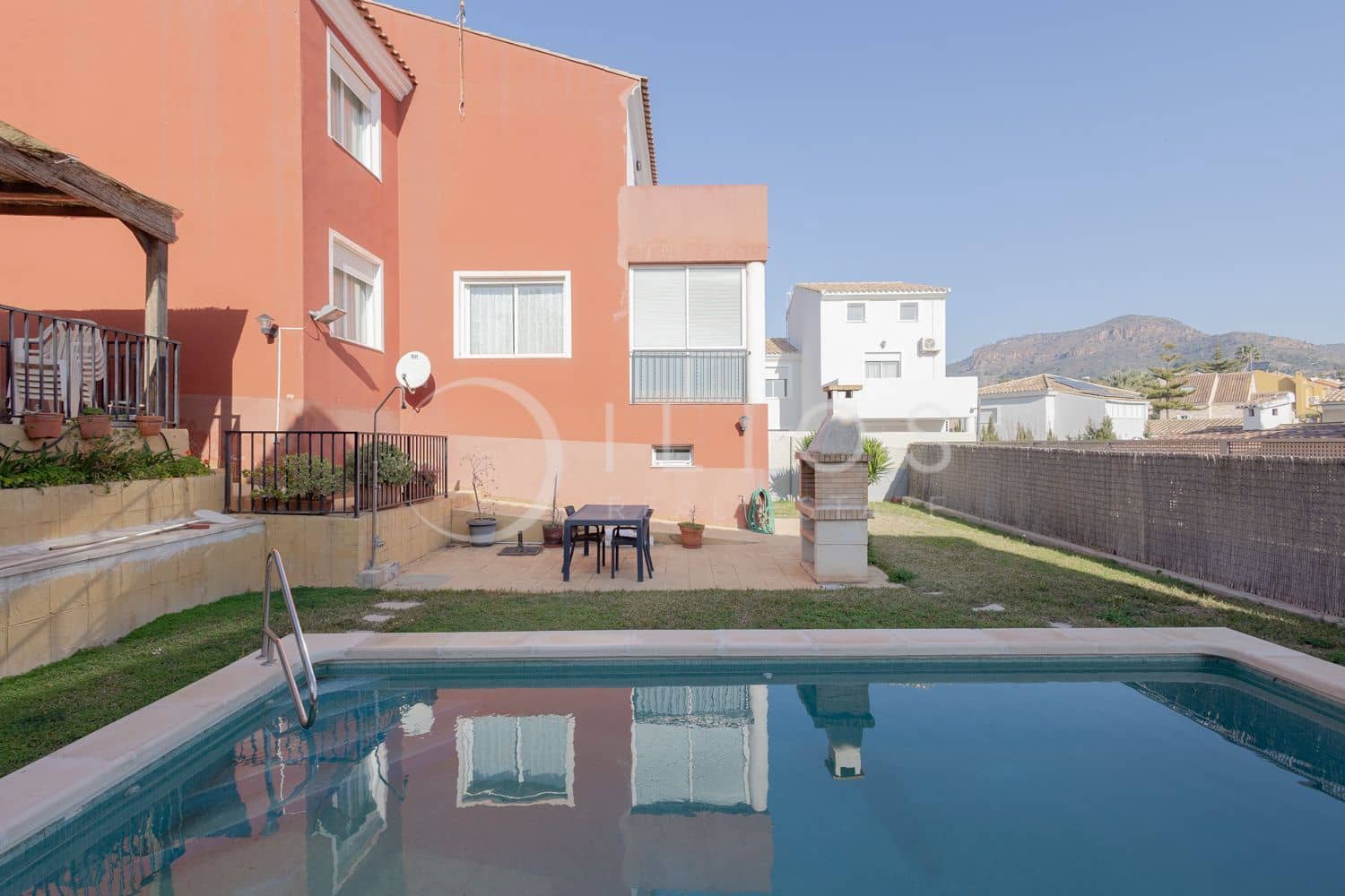 4 sovrum Villa till salu i Pucol med pool - 485 000 € (Ref: 8813863)