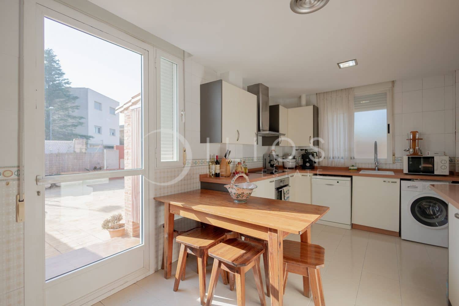 4 sovrum Villa till salu i Pucol med pool - 485 000 € (Ref: 8813863)