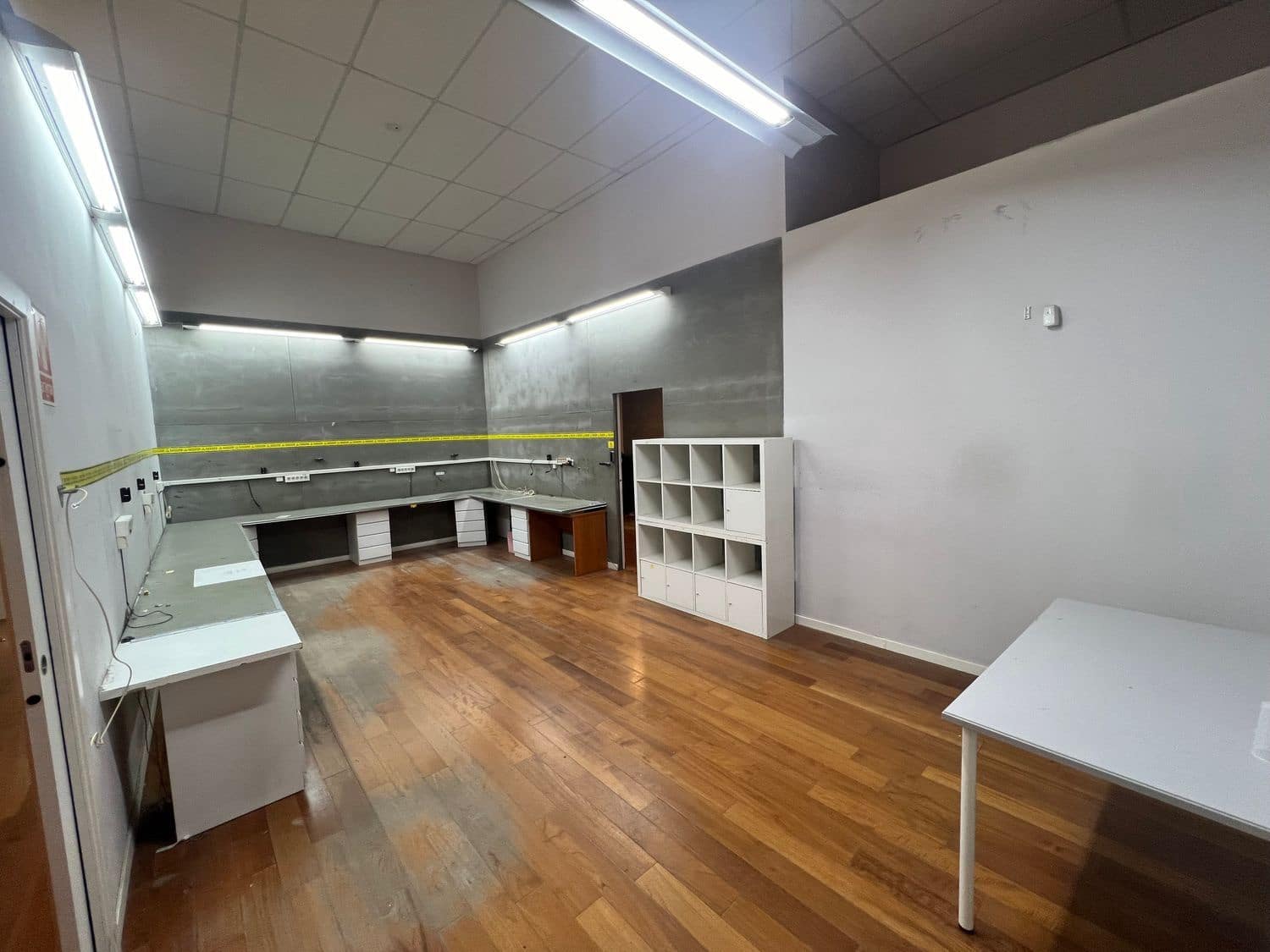 Lejlighed til leje i Valencia by - € 2.500 (Ref: 8828684)