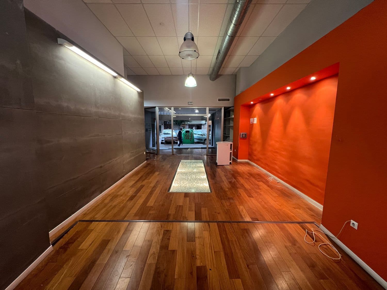 Lejlighed til leje i Valencia by - € 2.500 (Ref: 8828684)