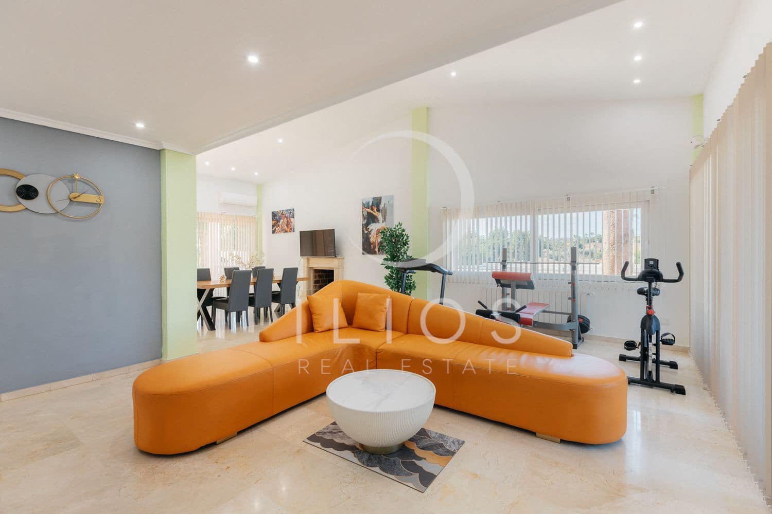 5 slaapkamer Villa te koop in Pucol met zwembad - € 1.250.000 (Ref: 8854610)